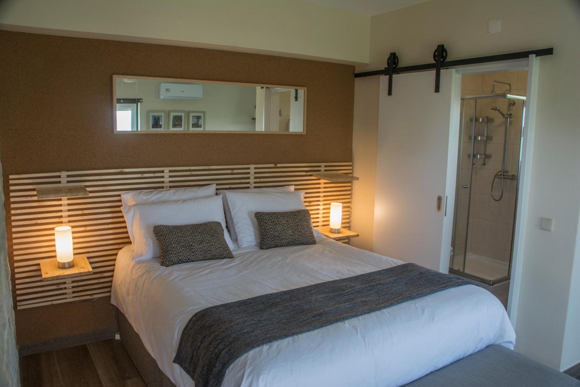 The Fig Boutique Suites Salir de Porto Habitación foto